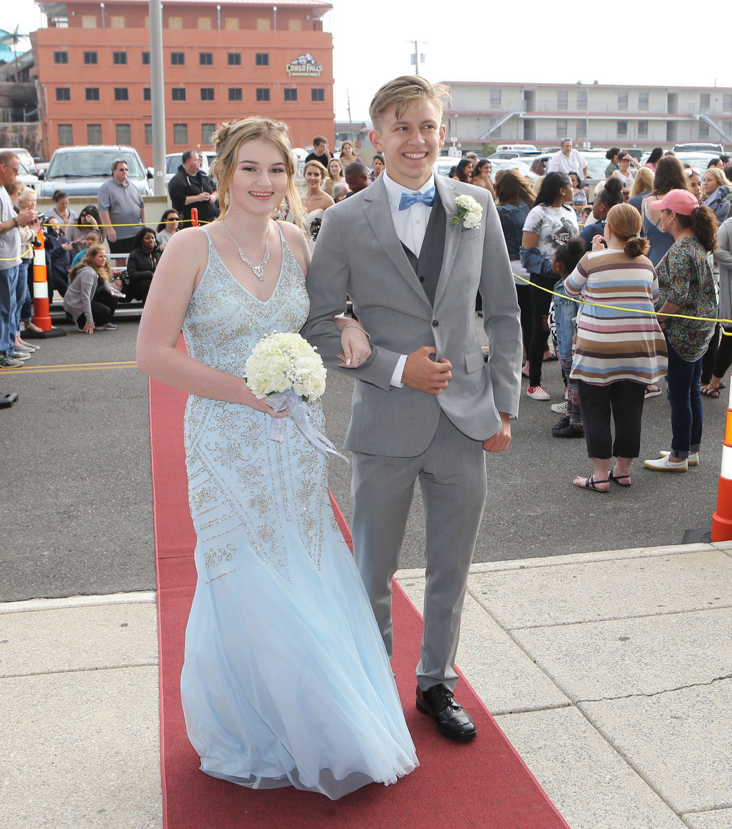 051819_gal_middletwp29.JPG